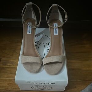 Steve Madden Women's Tan Sandals